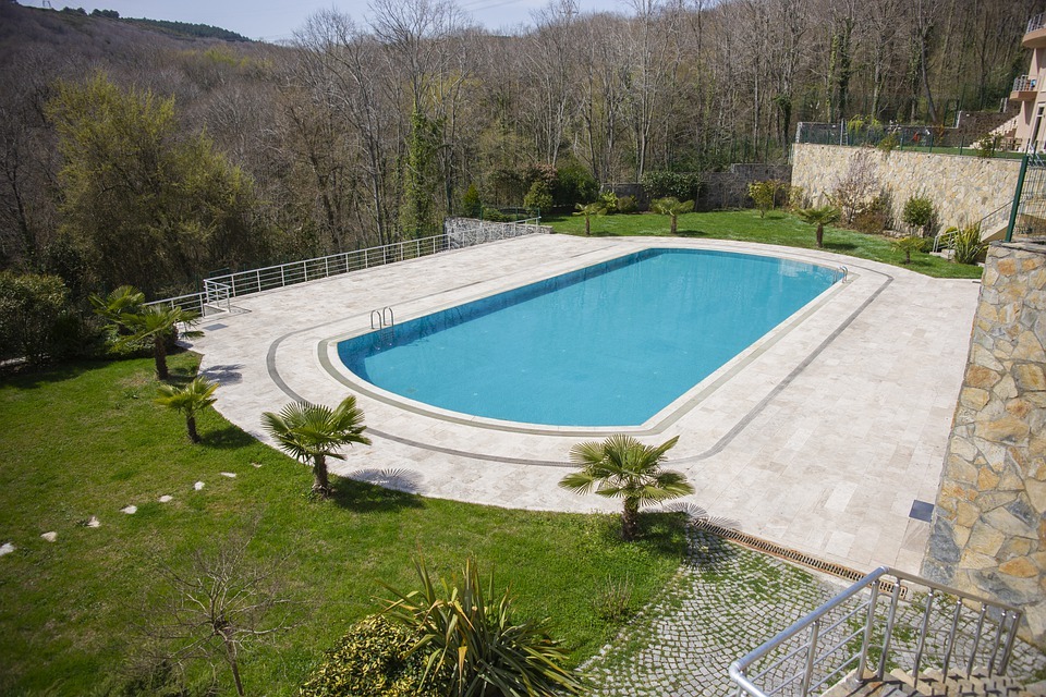 v10 devis-piscine
